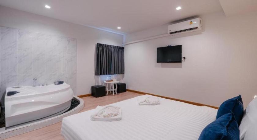 Blue Rabbit Phuket 2* Patong