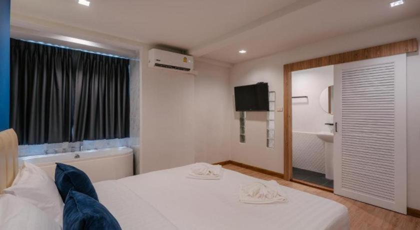 Blue Rabbit Phuket Patong